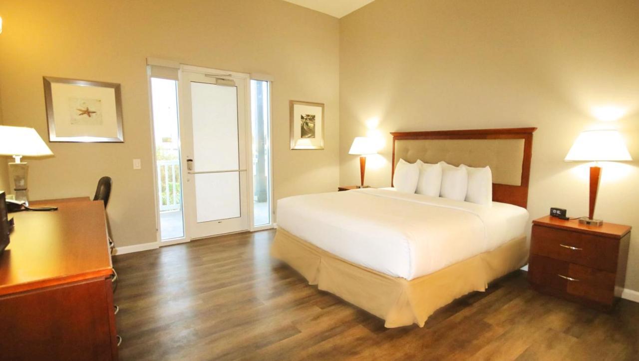 John'S Pass Hotel - Fully Remote Check In St. Pete Beach Εξωτερικό φωτογραφία